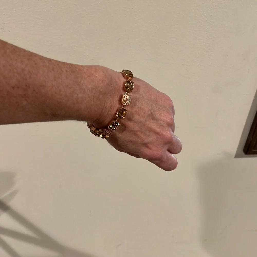 Mariana Bracelet. NWTs. - Picture 7 of 8